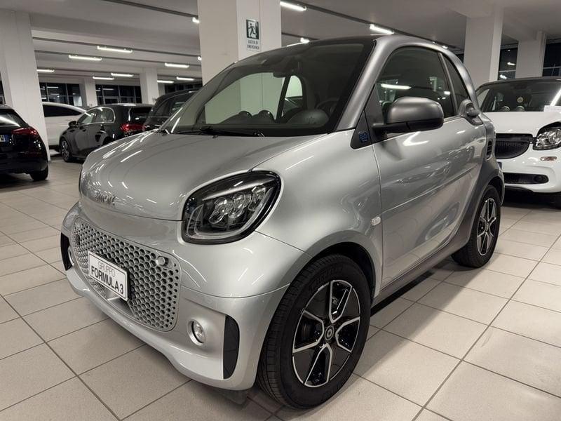 smart fortwo EQ Passion