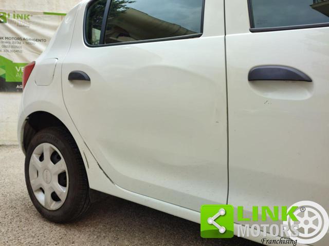 DACIA Sandero 1.2 75CV