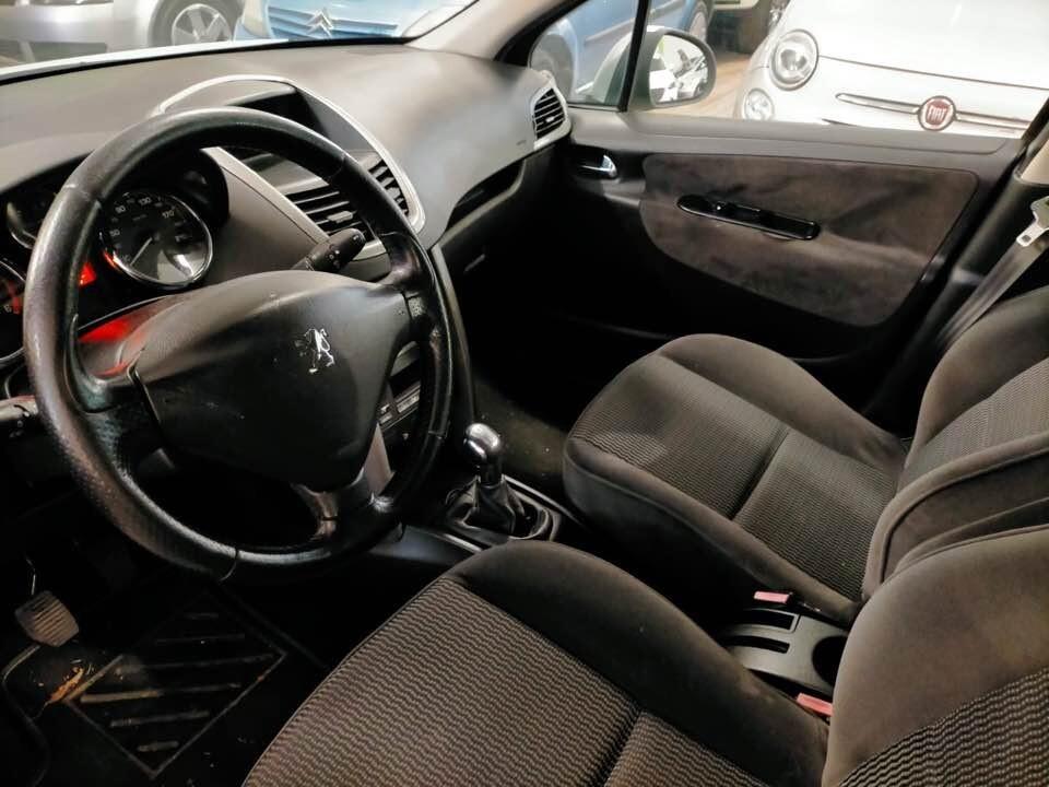 Peugeot 207 1.6 HDI 90 CV