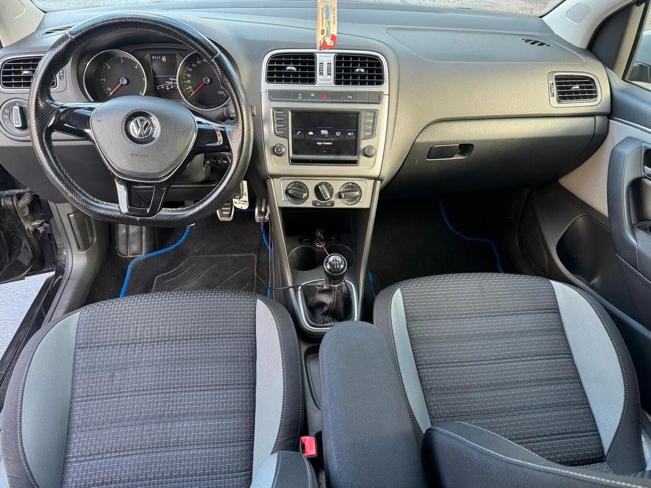 VW Polo Cross 1.4 TDI NEOPATENTATO GARANZIA 12MESI