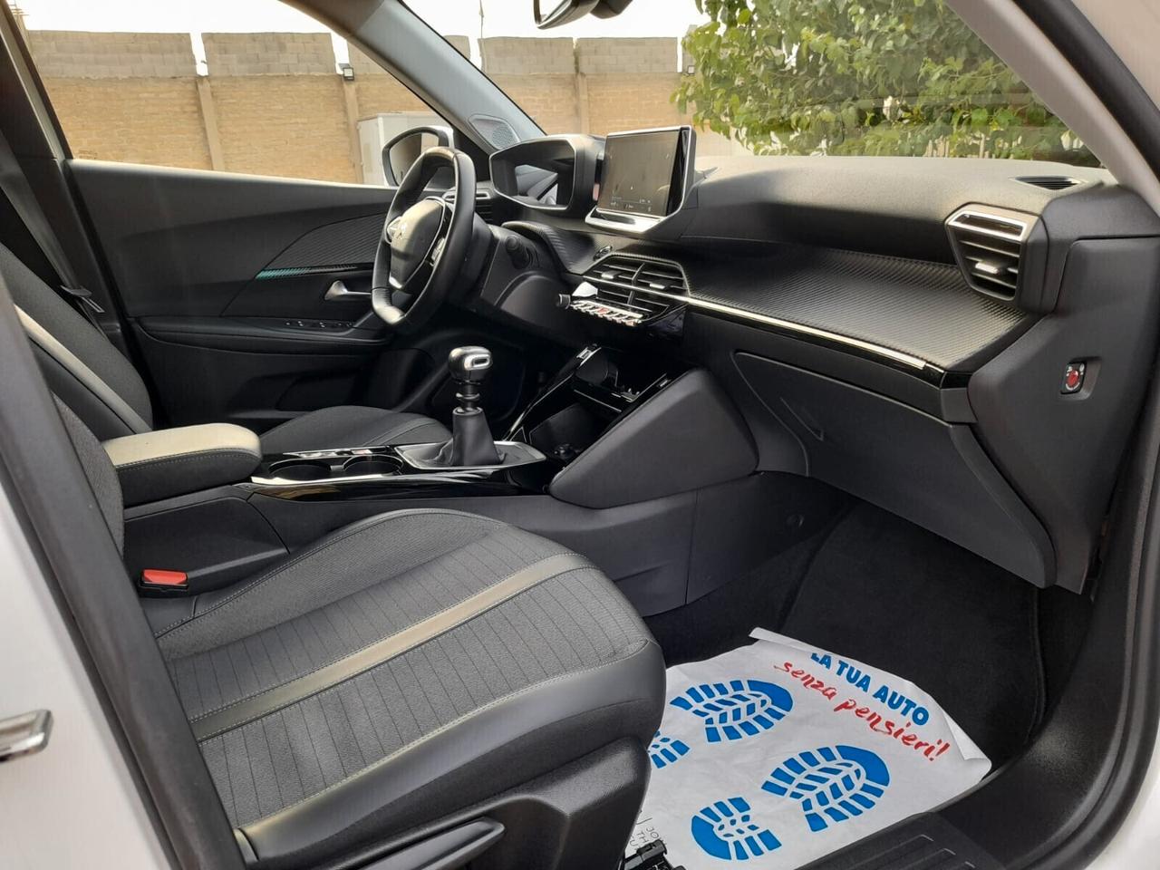 Peugeot 2008 BlueHDi 110 S&S Allure Pack
