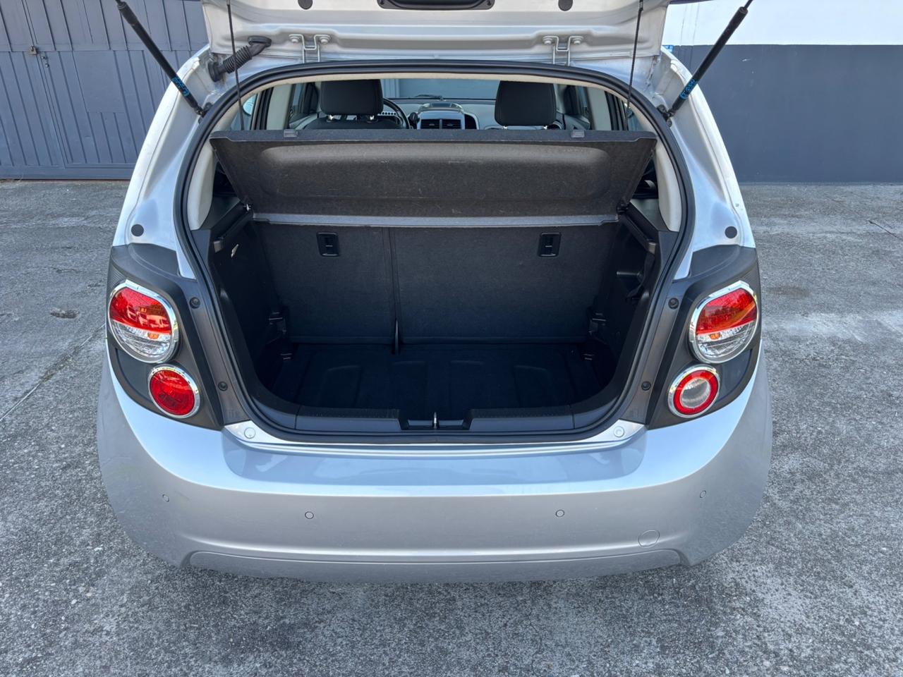 Chevrolet Aveo 1.2 benzina- GPL. Garanzia. Neopatentati