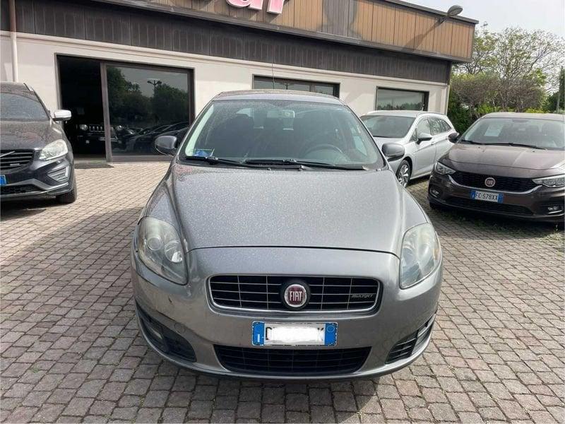 FIAT Croma Croma 1.9 Multijet Emotion