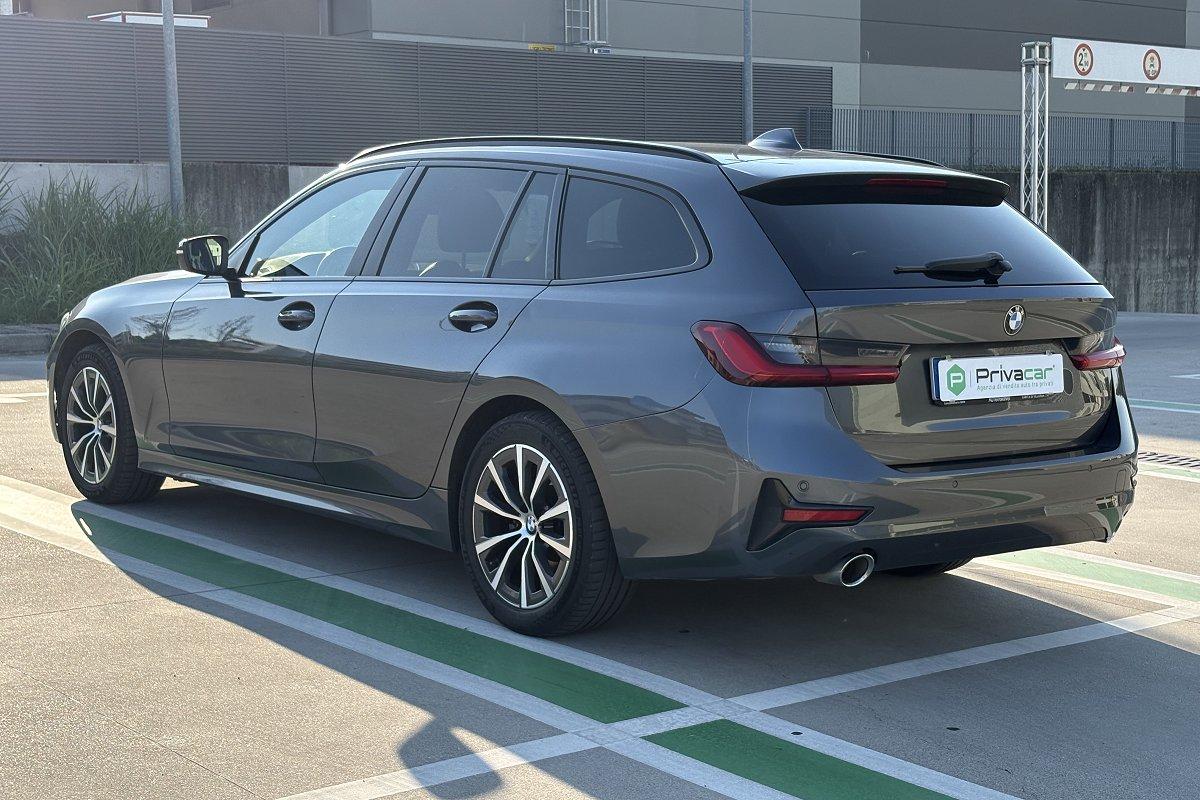 BMW 320d xDrive Touring Sport
