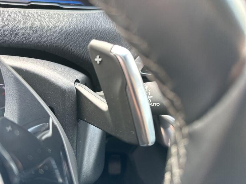 Peugeot 3008 1.5 BlueHDi 130 Cv EAT8 Allure Pack - Camera, Navi, CarPlay ecc