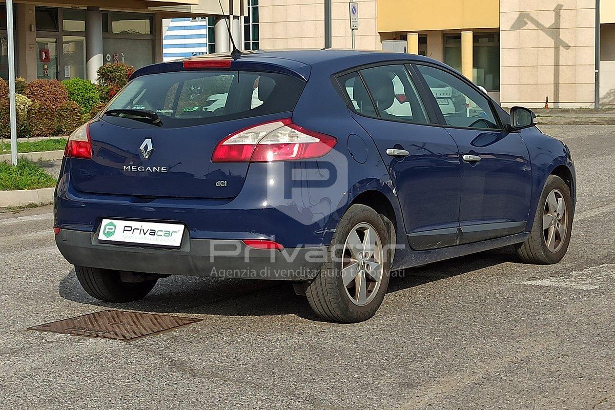 RENAULT Mégane 1.5 dCi 110CV Dynamique