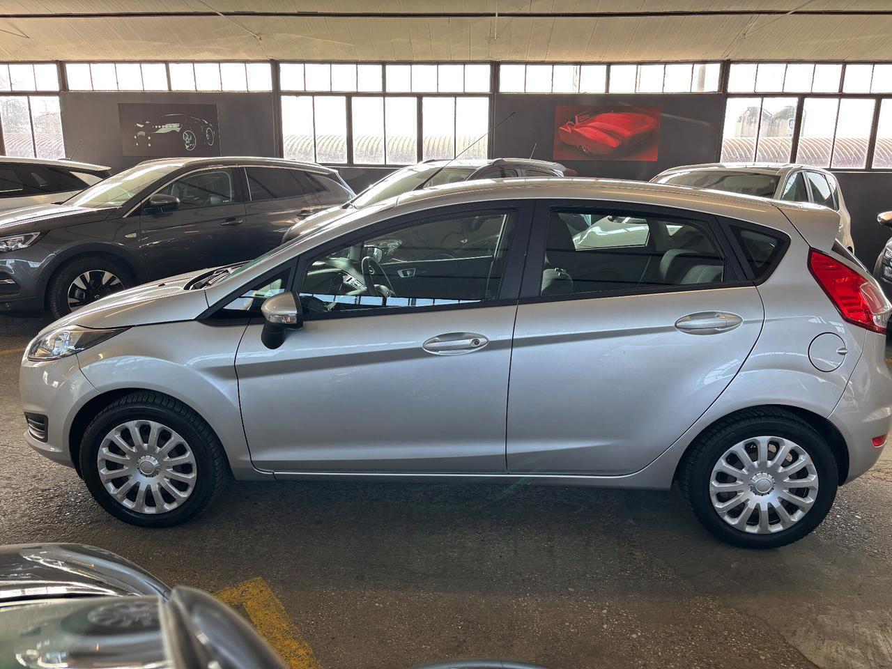 Ford Fiesta 1.2 44KW 60CV 5 porte Business NEOPATENTATO