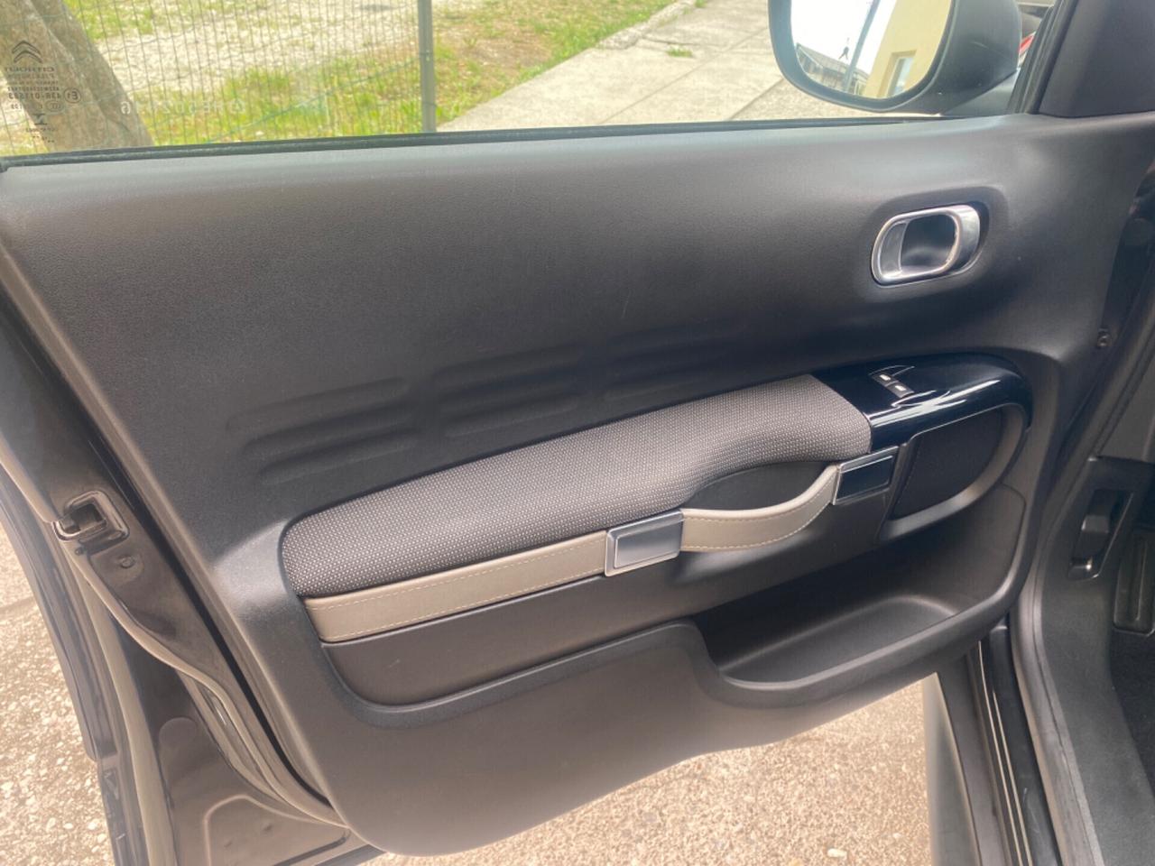 Citroen C4 Cactus 1.2 5P - 2017