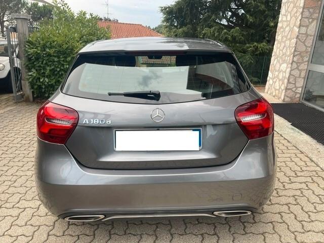 MERCEDES BENZ A 180 D SPORT 111000KM