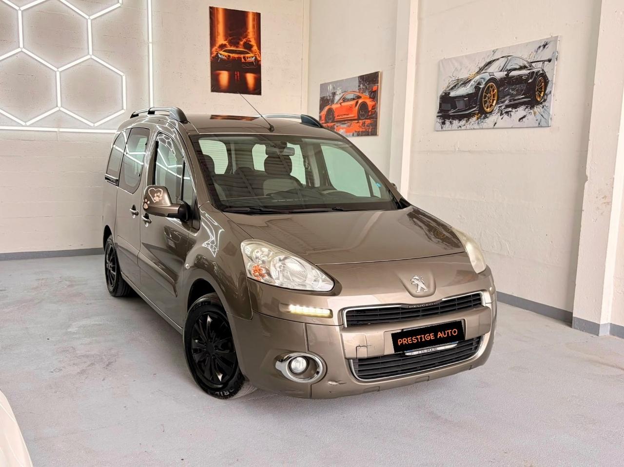 Peugeot Partner Tepee 1.6 HDi 115CV Family
