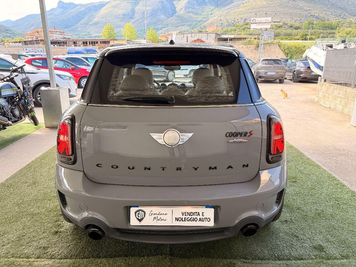 MINI - Countryman