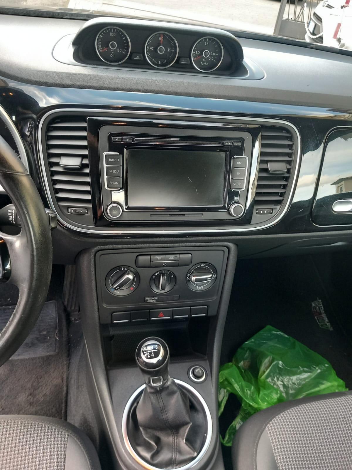 Volkswagen Maggiolino 1.6 TDI Design