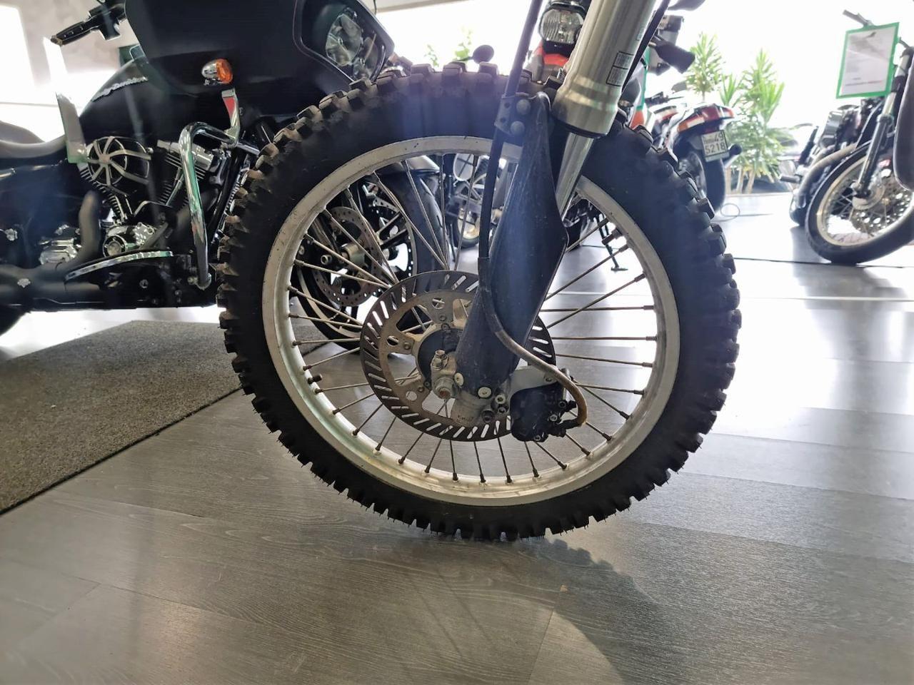 HONDA XR 600 R Blackbird