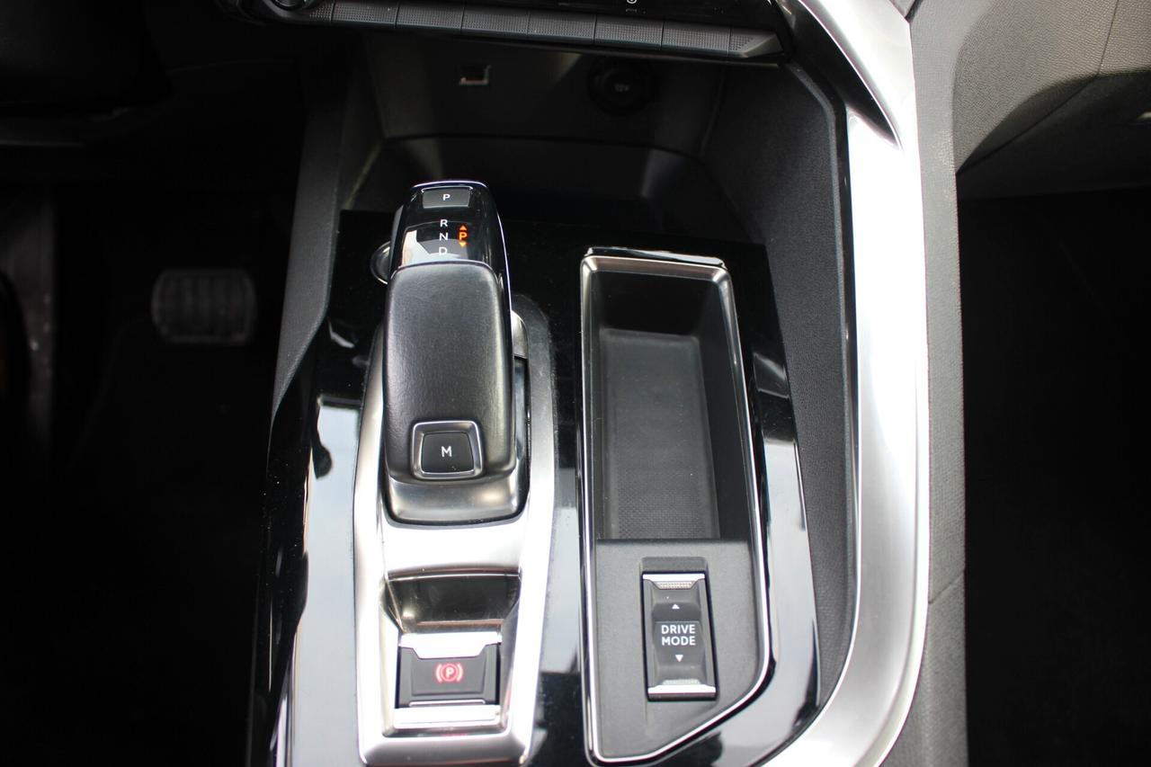 Peugeot 3008 ALLURE 1.5 EAT8*PREZZO VERO*UNIPRO KM CERTIFICATI