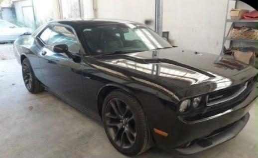 Dodge Challenger Sxt
