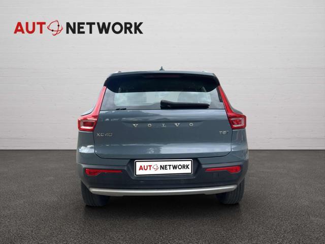 VOLVO XC40 T5 Recharge Plug-in Hybrid Business Plus