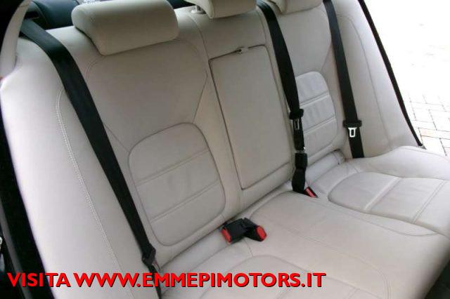 JAGUAR XE 2.0 D 180 CV aut. Prestige