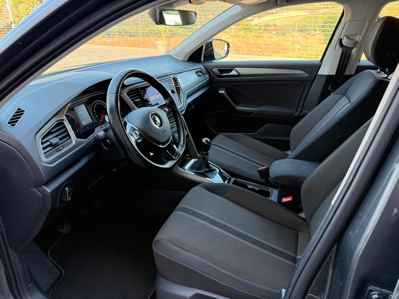 Volkswagen T-Roc 2.0 TDI SCR 150 CV Business BlueMotion Technology