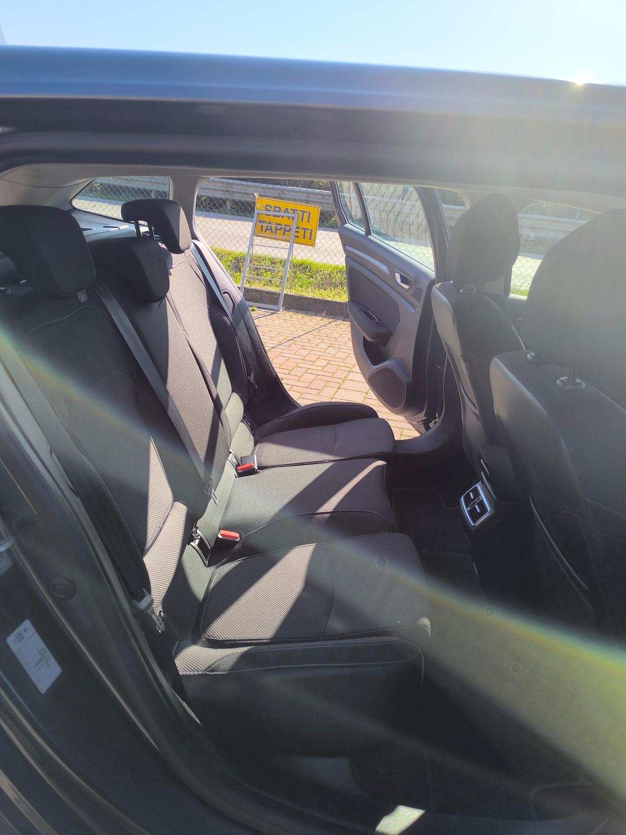 Renault Megane Mégane Sporter Blue dCi 115 CV EDC Equilibre