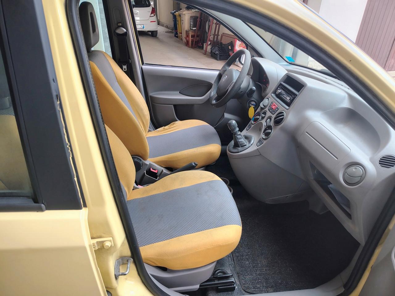 FIAT PANDA 4X4 – L’INESAURIBILE REGINA DELL’FUORISTRADA