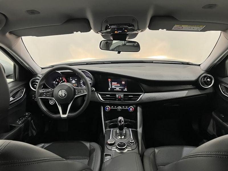 Alfa Romeo Giulia 2.2 Turbodiesel 150 CV AT8