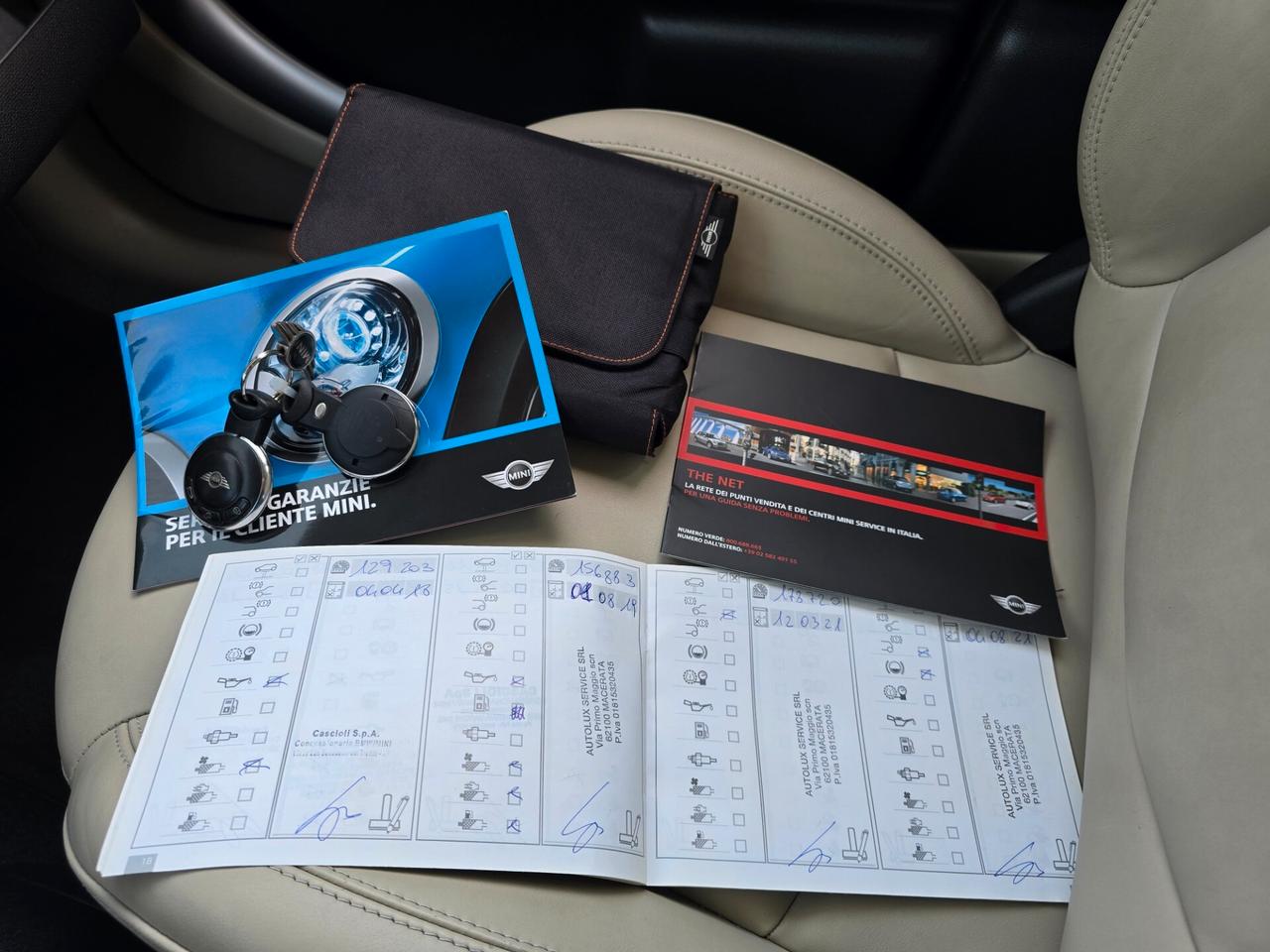 MINI COUNTRYMAN BI-COLOR 1.6 DIESEL NUOVISSIMA