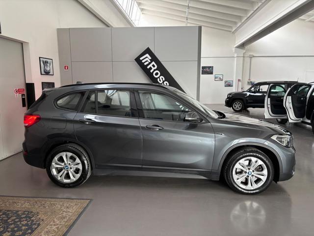 BMW X1 xDrive25e Adv. Plug-In 4x4