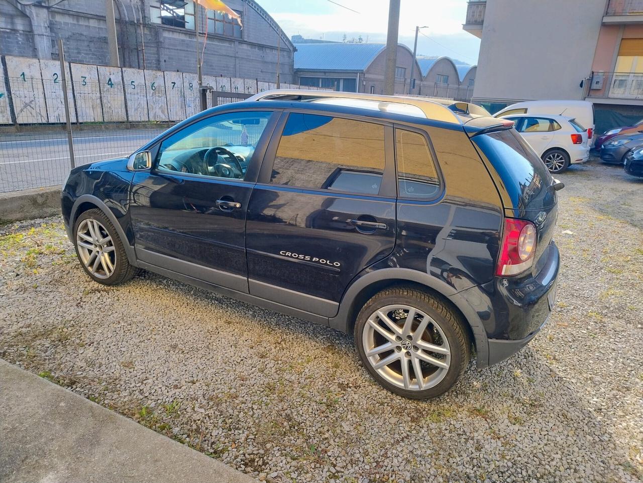 Volkswagen Polo 1.4 80 Cv CROSS tetto vetri ecc