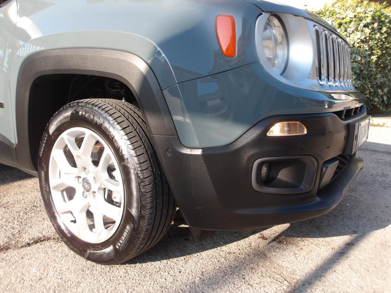JEEP RENEGADE -CAMBIO AUT 4X4 PREZZO PROMO!