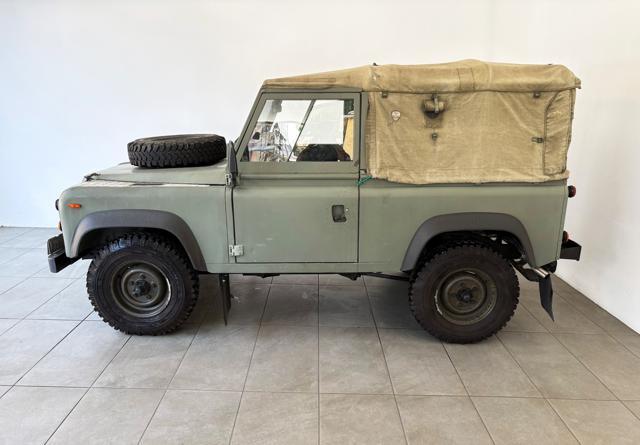 LAND ROVER Defender 90 diesel