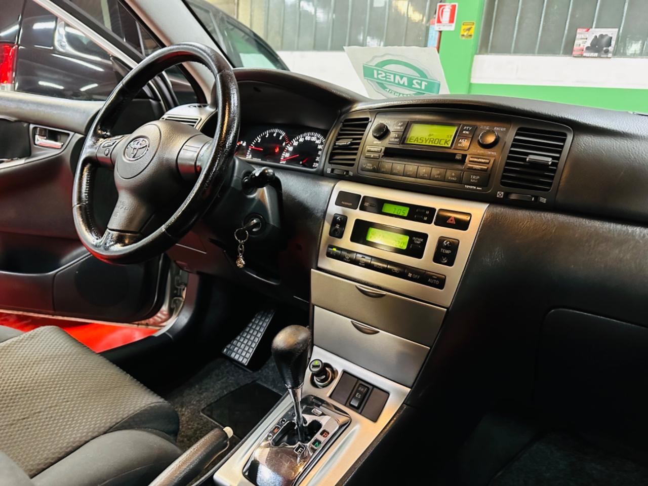 Toyota Corolla 1.4 D-4D Cambio Automatico