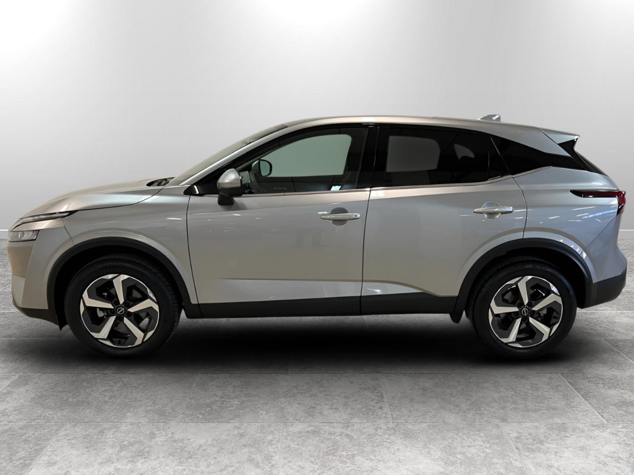 NISSAN QASHQAI N-CONNECTA MHYB 140CV