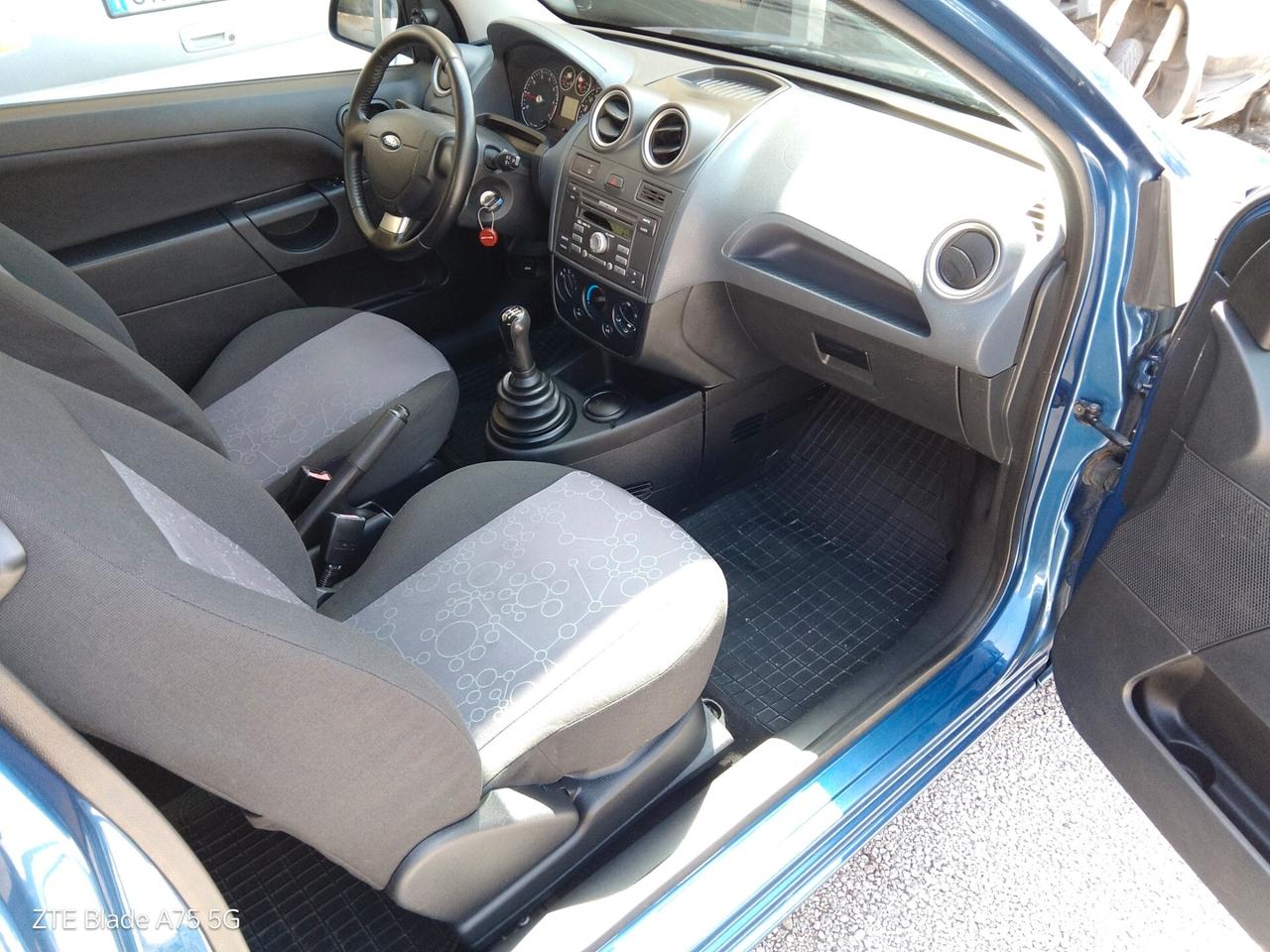 Ford Fiesta 1.2 16V 3p. Ghia SOLO 68.000 KM UNIPRO