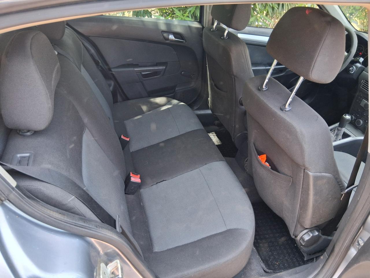 Opel Astra 1.7 CDTI 101CV 5 porte Cosmo