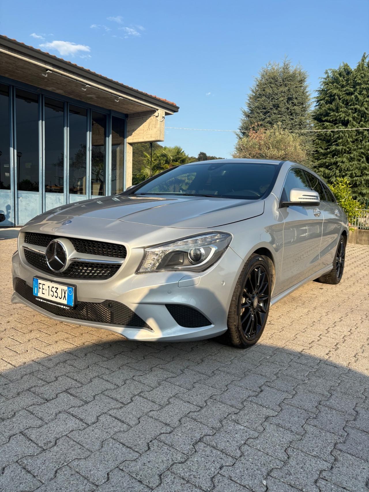 Mercedes-benz CLA 200 d Automatic Premium