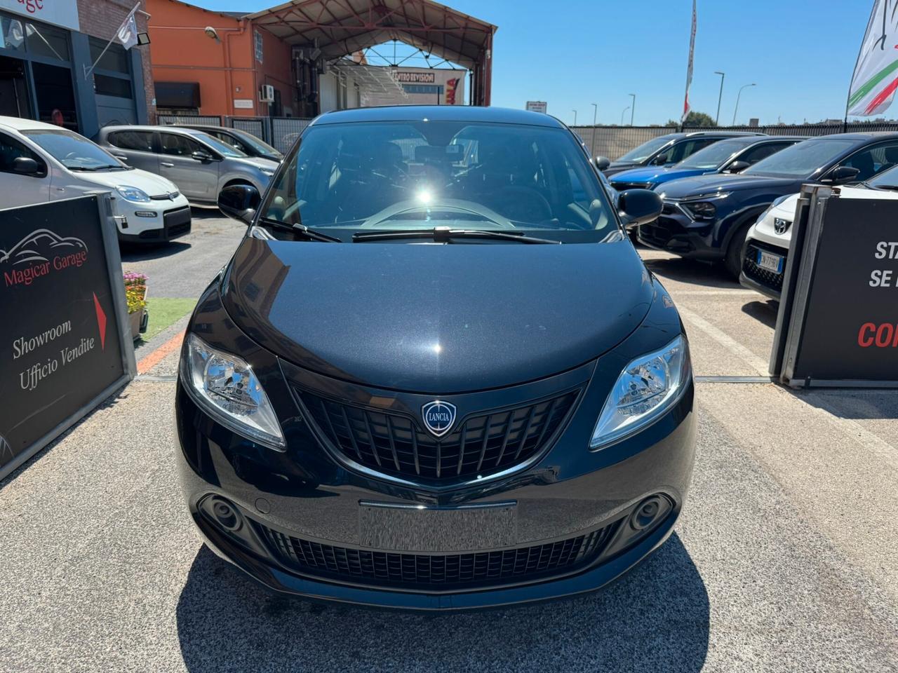 Lancia Ypsilon 1.0 FireFly 5 porte S&S Hybrid Gold