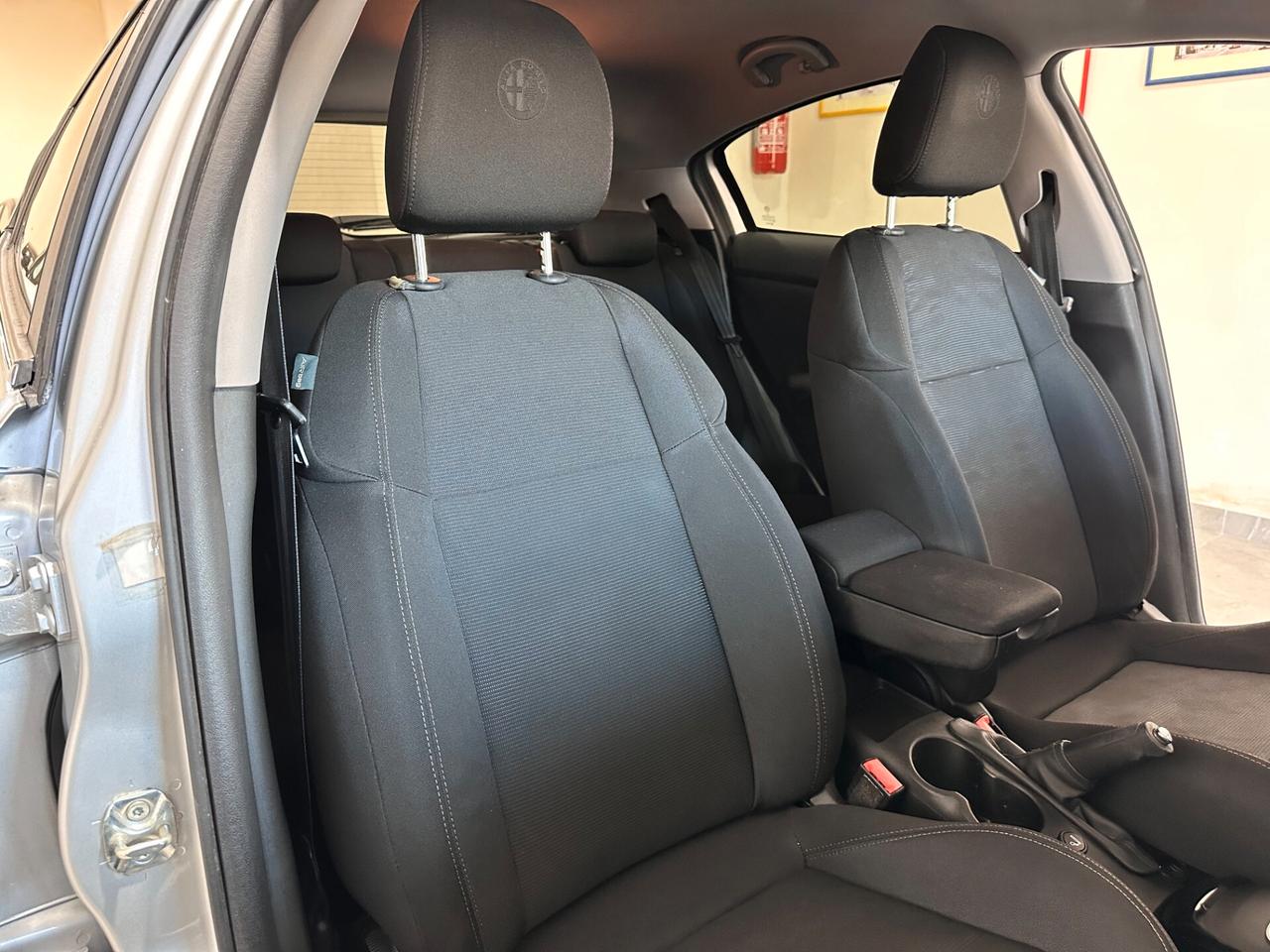 Alfa Romeo Giulietta 2.0 JTDm-2 140 CV Distinctive