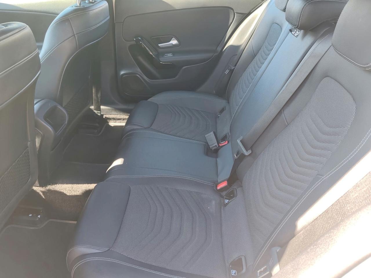 Mercedes-benz A 180 d Automatic
