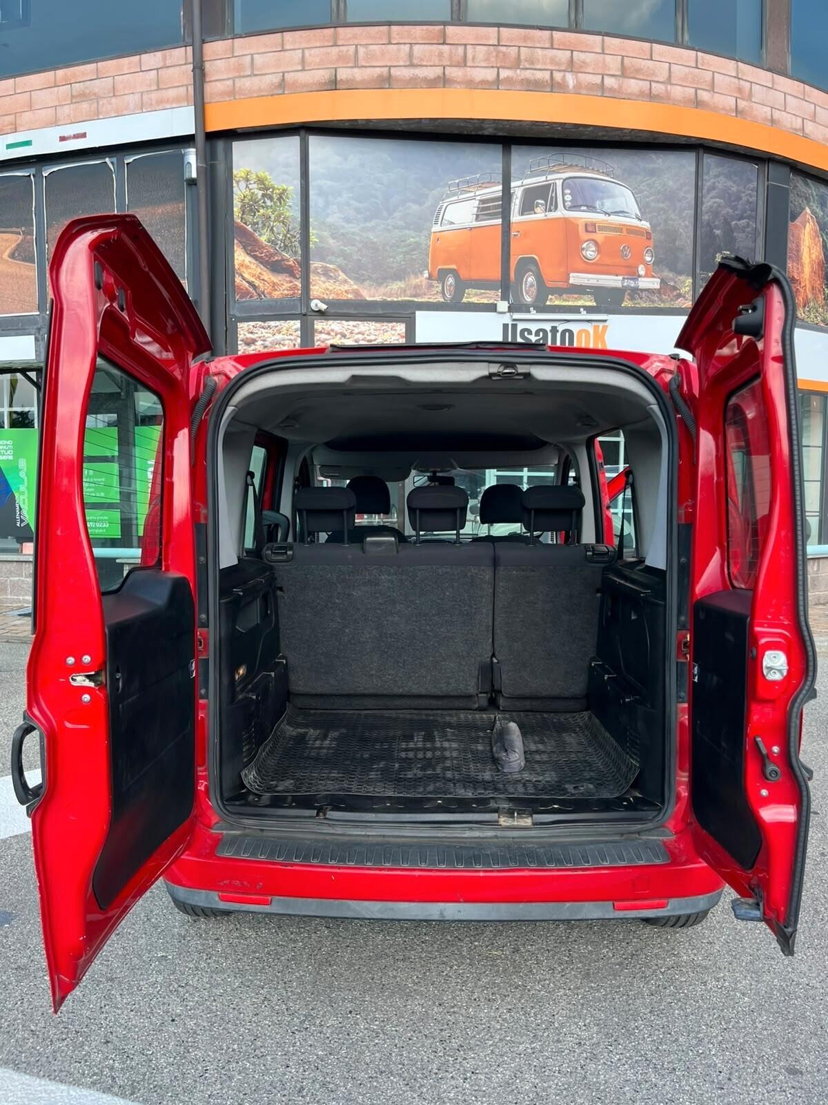 Fiat Doblo 1.6 Diesel 105 cv MJT Autocarro 5 Posti
