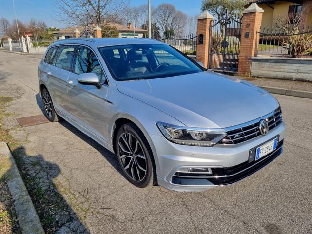 VOLKSWAGEN Passat Variant 2.0 TDI DSG Executive BlueMotion Tech.