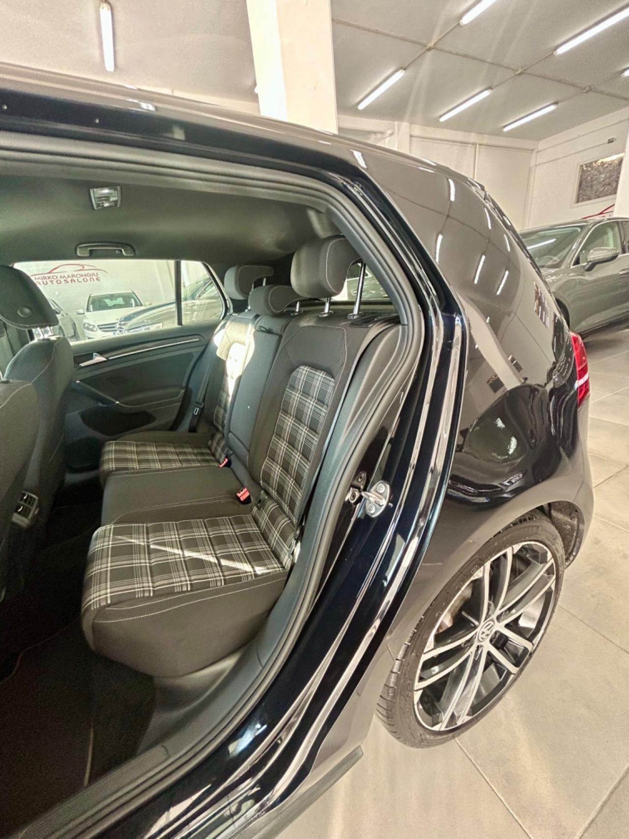 VW Golf 7 GTD 2.0 TDI DSG 5p FINANZIABILE