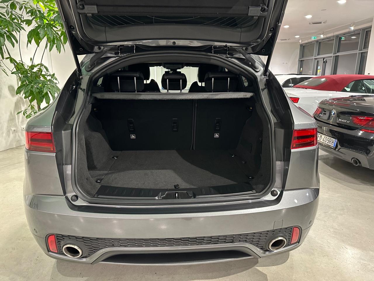 Jaguar E-Pace 2.0D 150 CV AWD R-Dynamic