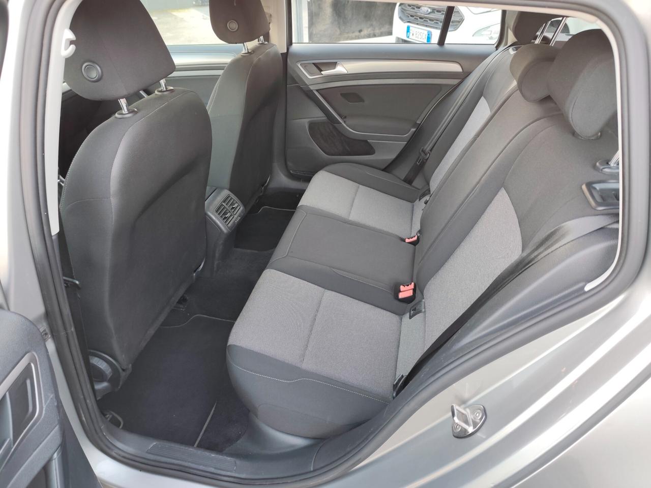 Volkswagen Golf Variant 1.6 TDI STATION WAGON