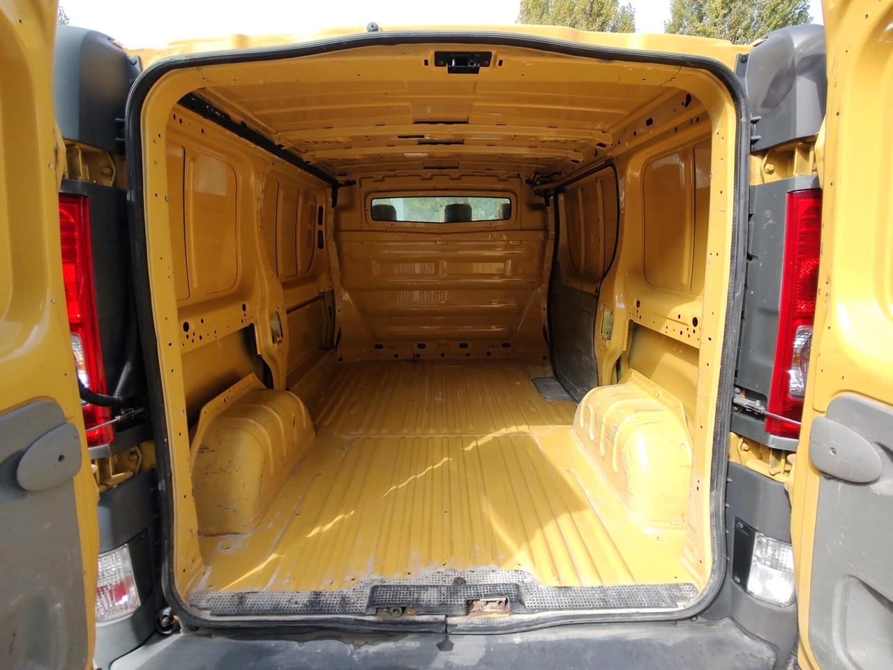 Opel Vivaro 29 2.5 CDTI PC-TA Furgone Fap OK NEOPATENTATI