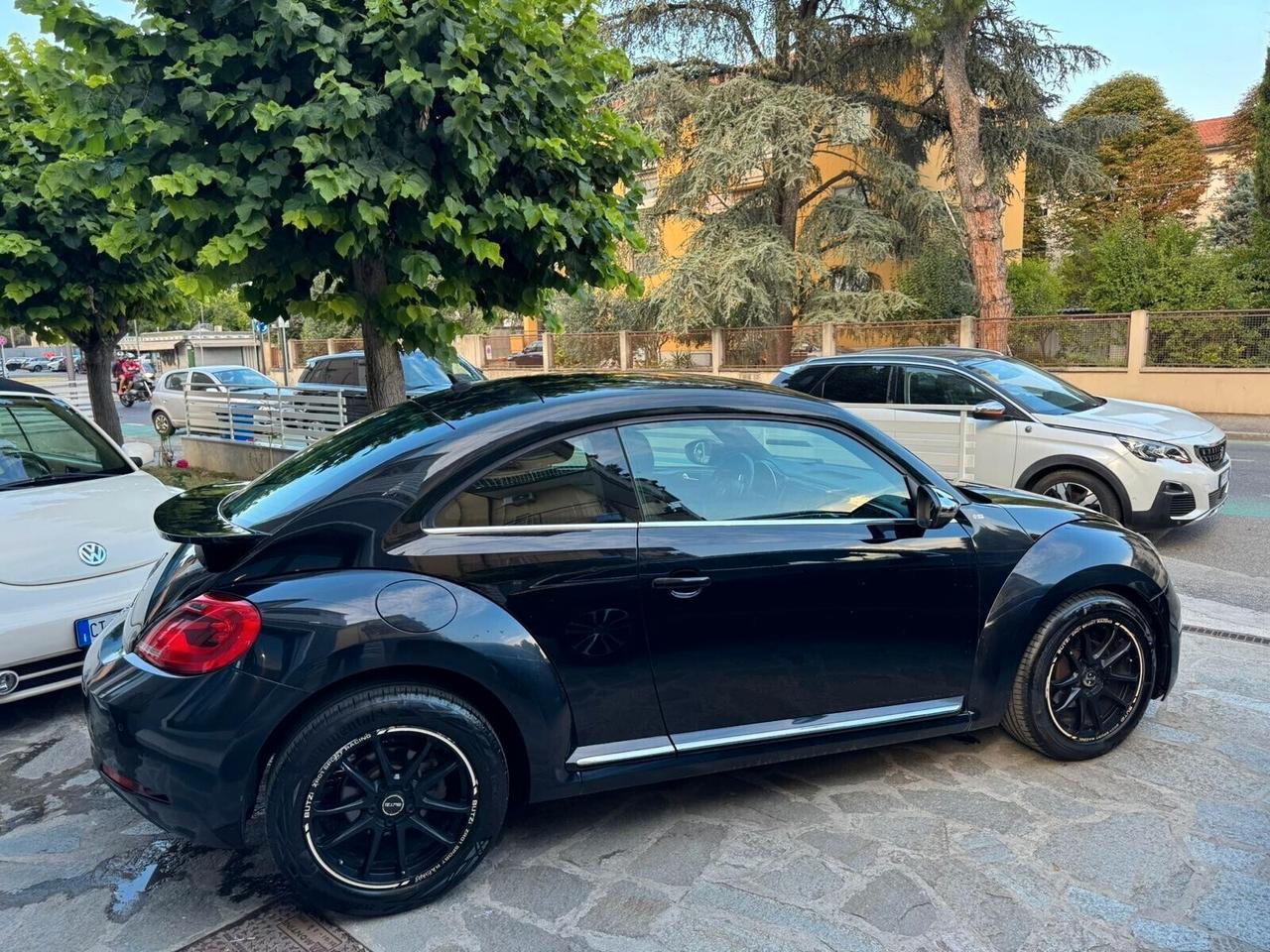 VW MAGGIOLINO 1.6 TDI DESING 105cv NEOPATENTATI