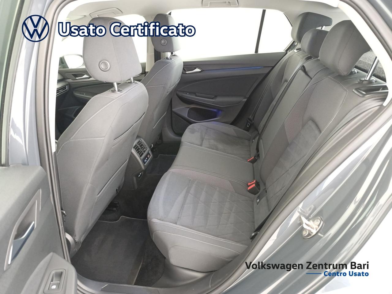 Volkswagen Golf 1.5 tgi style 130cv dsg