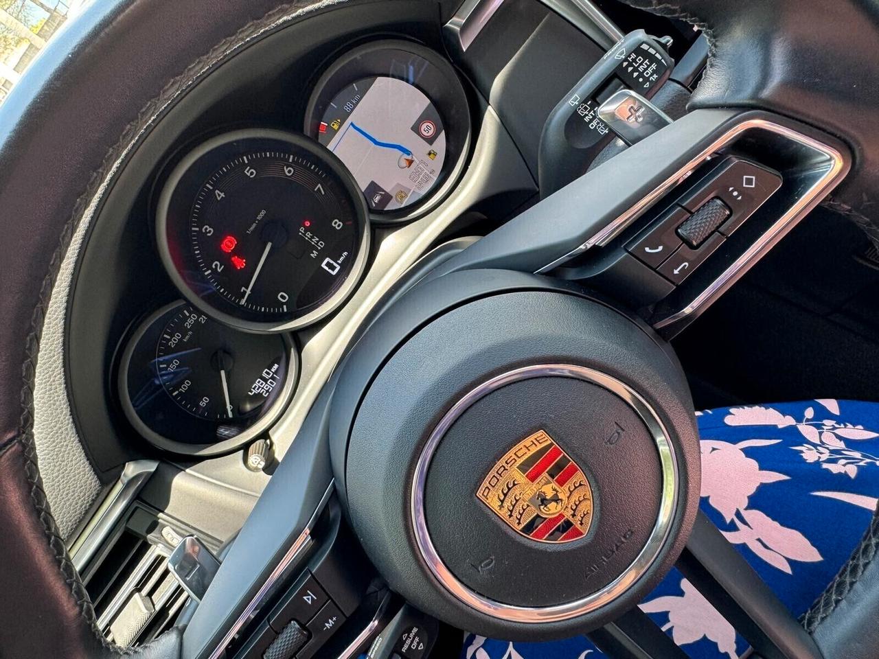 Porsche Macan 2.0 RESTAYLING UNICO PROPRIETARIO IVA ESPOSTA