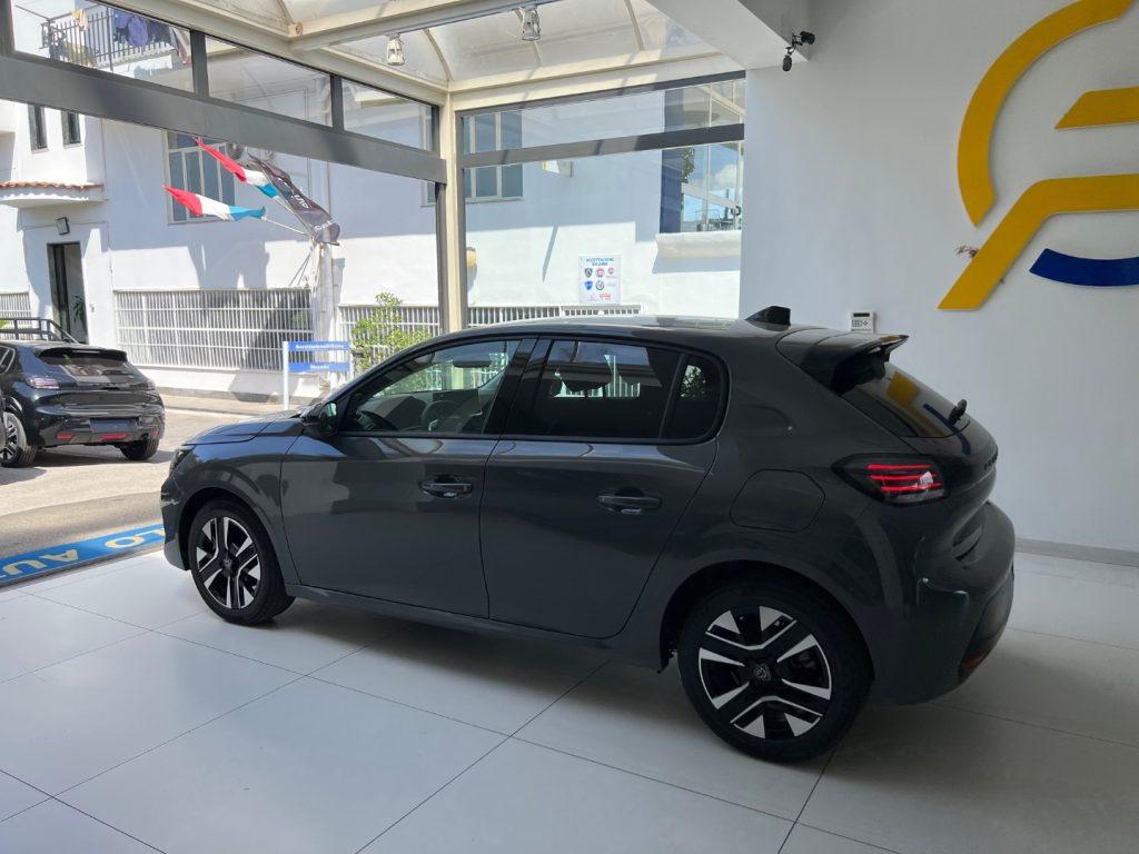 Peugeot 208 Allure Hybrid 110 e-DCS6 auto tua da €230,00 ant.0