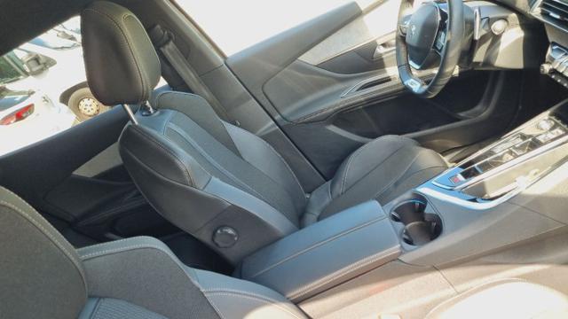 PEUGEOT 3008 BlueHDi 130 S&S EAT8 GT Autocarro