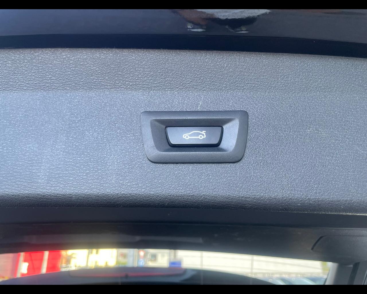 BMW X1 (F48) - X1 xDrive18d Business Advantage